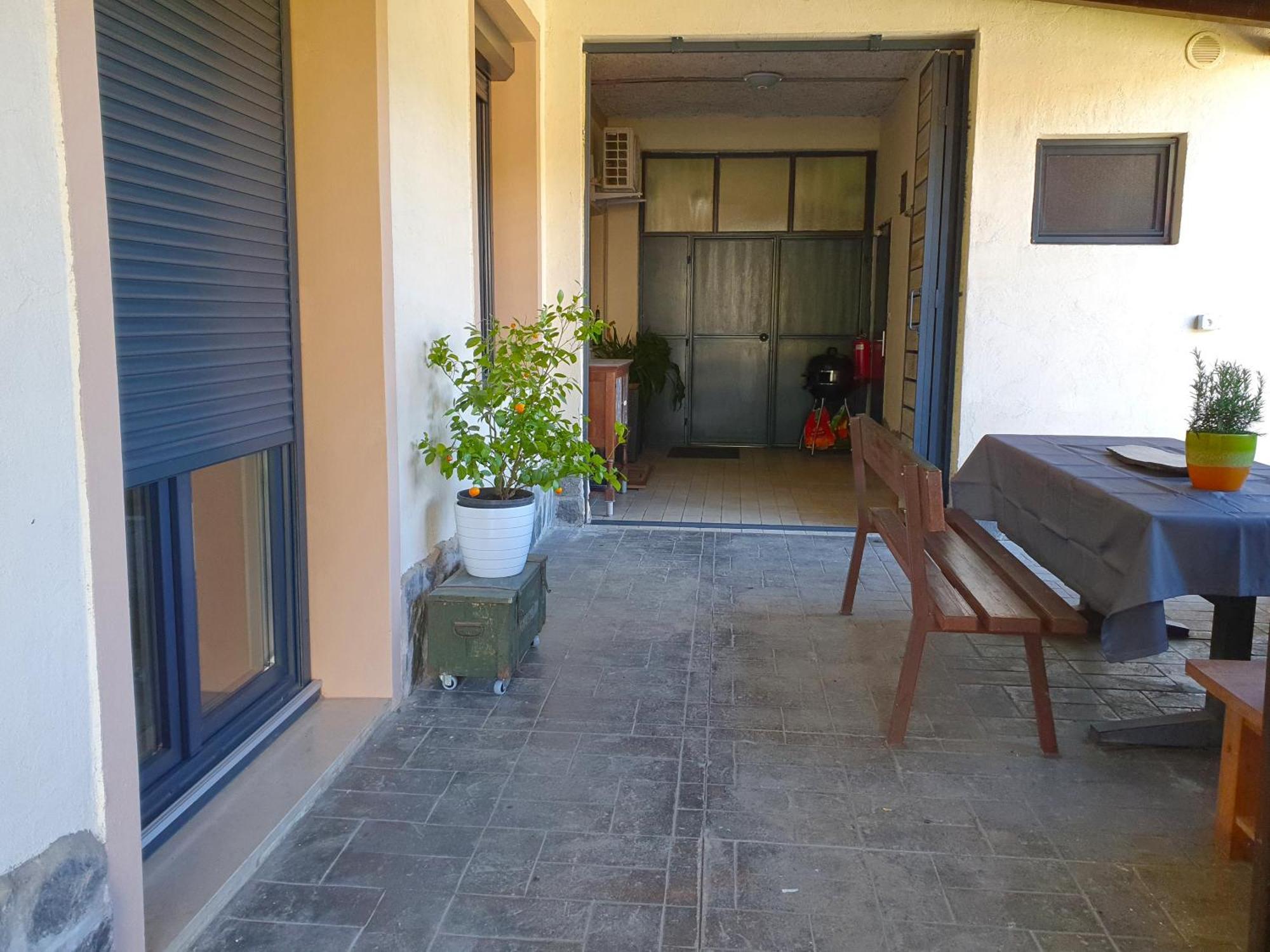 Apartment With Terrace Nona Pavla تولمين المظهر الخارجي الصورة